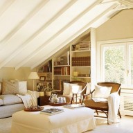 10-traditional-white-living-room-with-cozy-touches